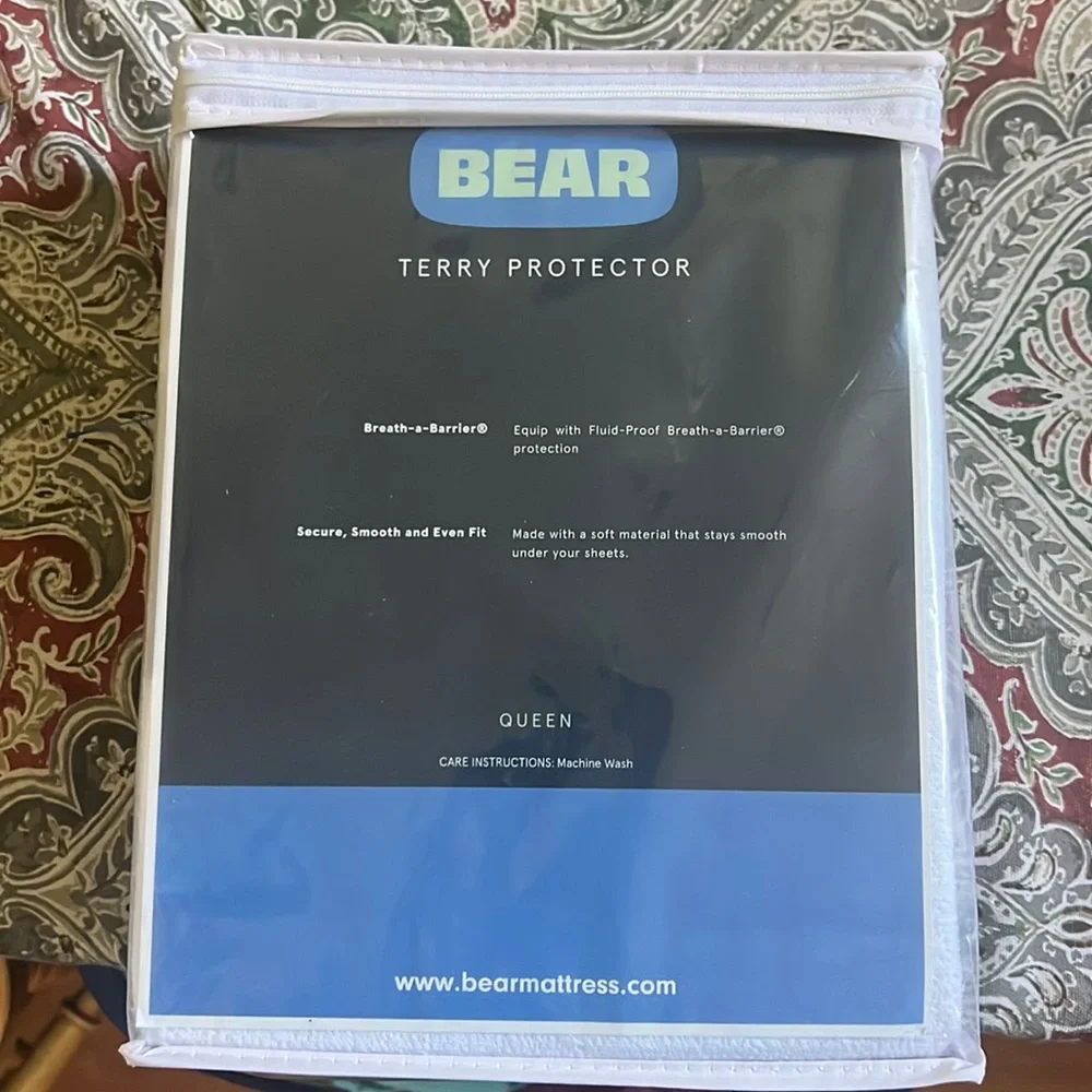 New in package BEAR terry queen mattress protector